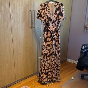 BCBG MaxAzria Elegant Floral 100% Silk Maxi Dress